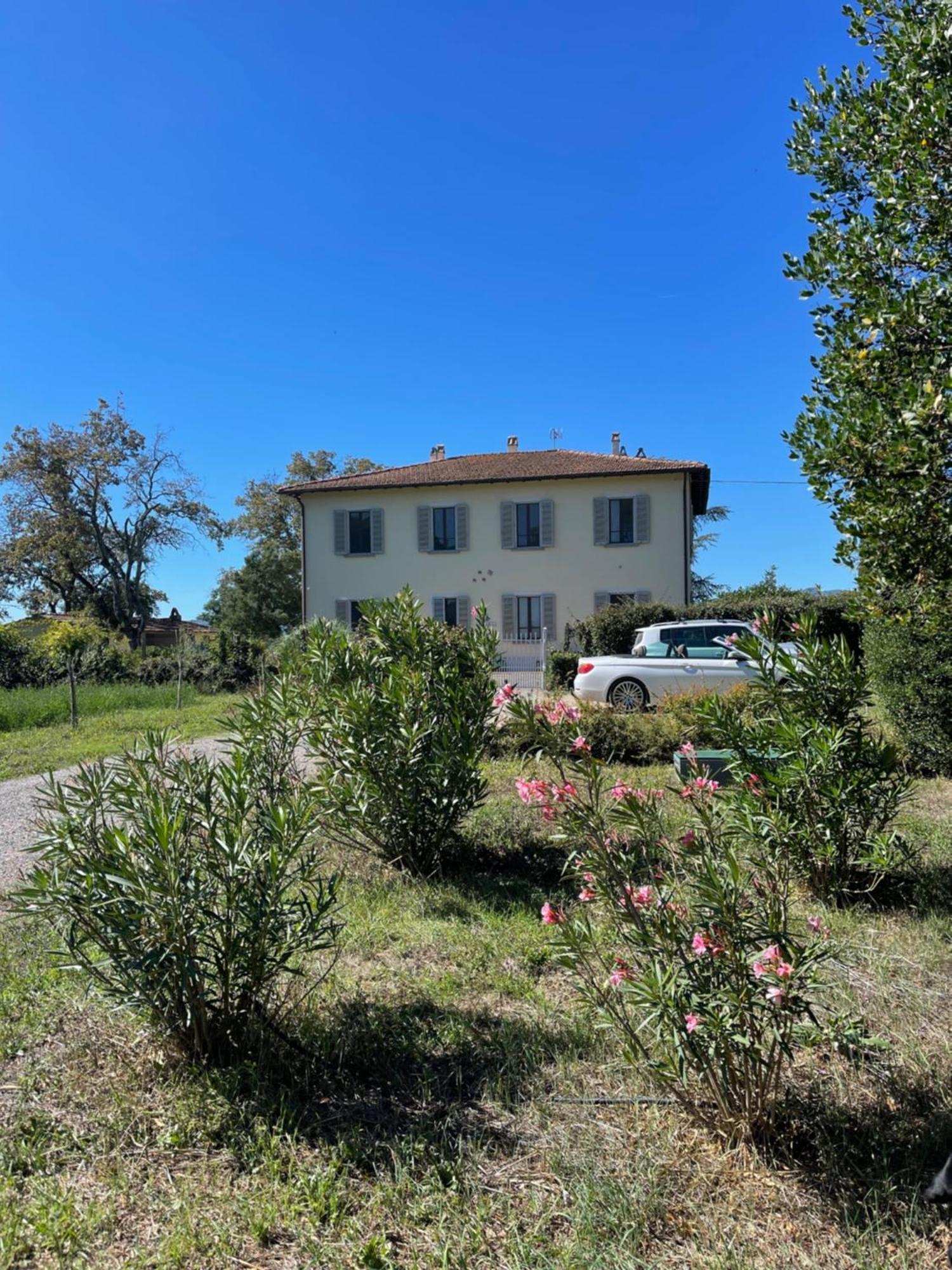 Casa Le Rondini Toscana Bucine Bagian luar foto