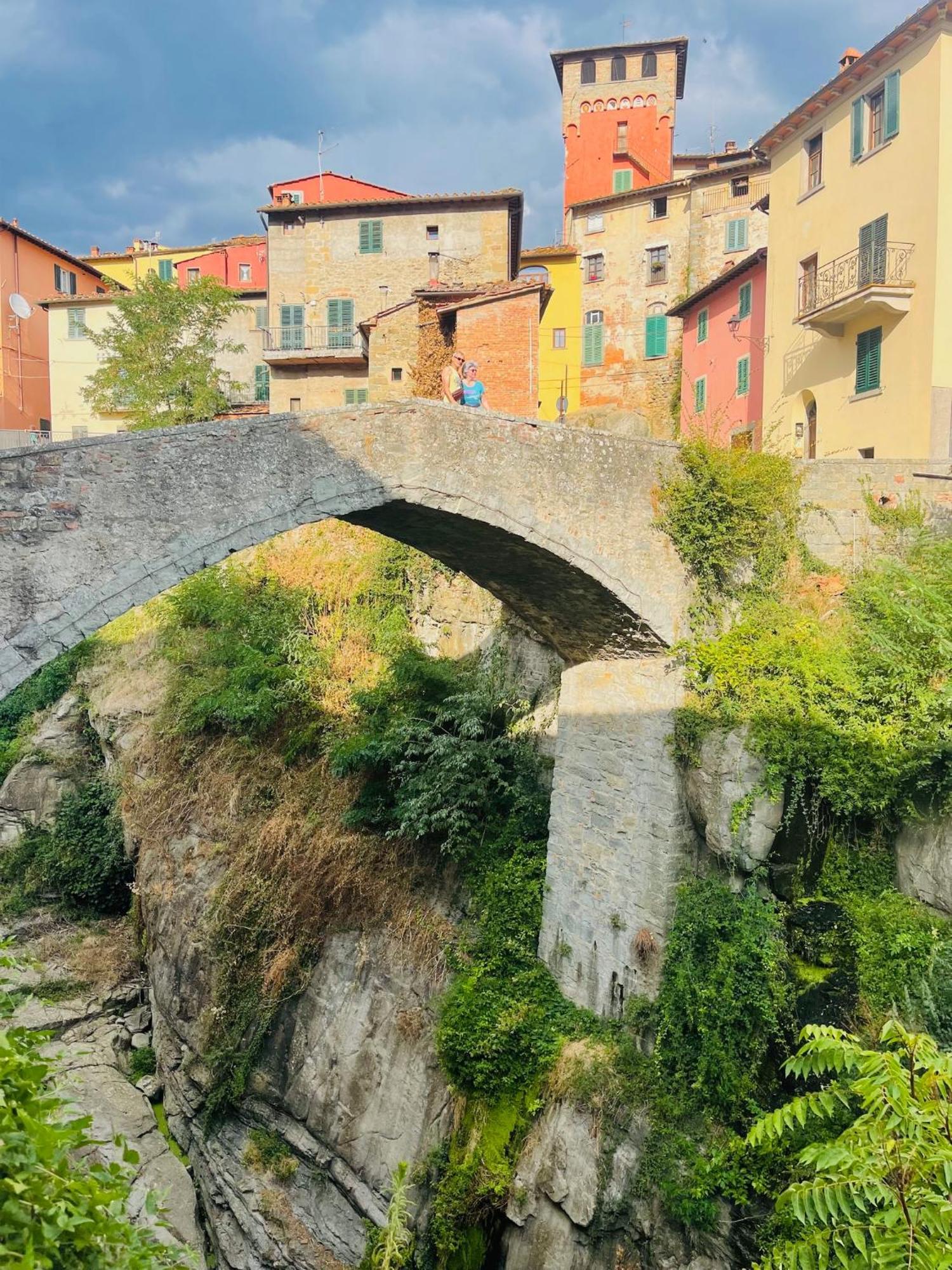 Casa Le Rondini Toscana Bucine Bagian luar foto