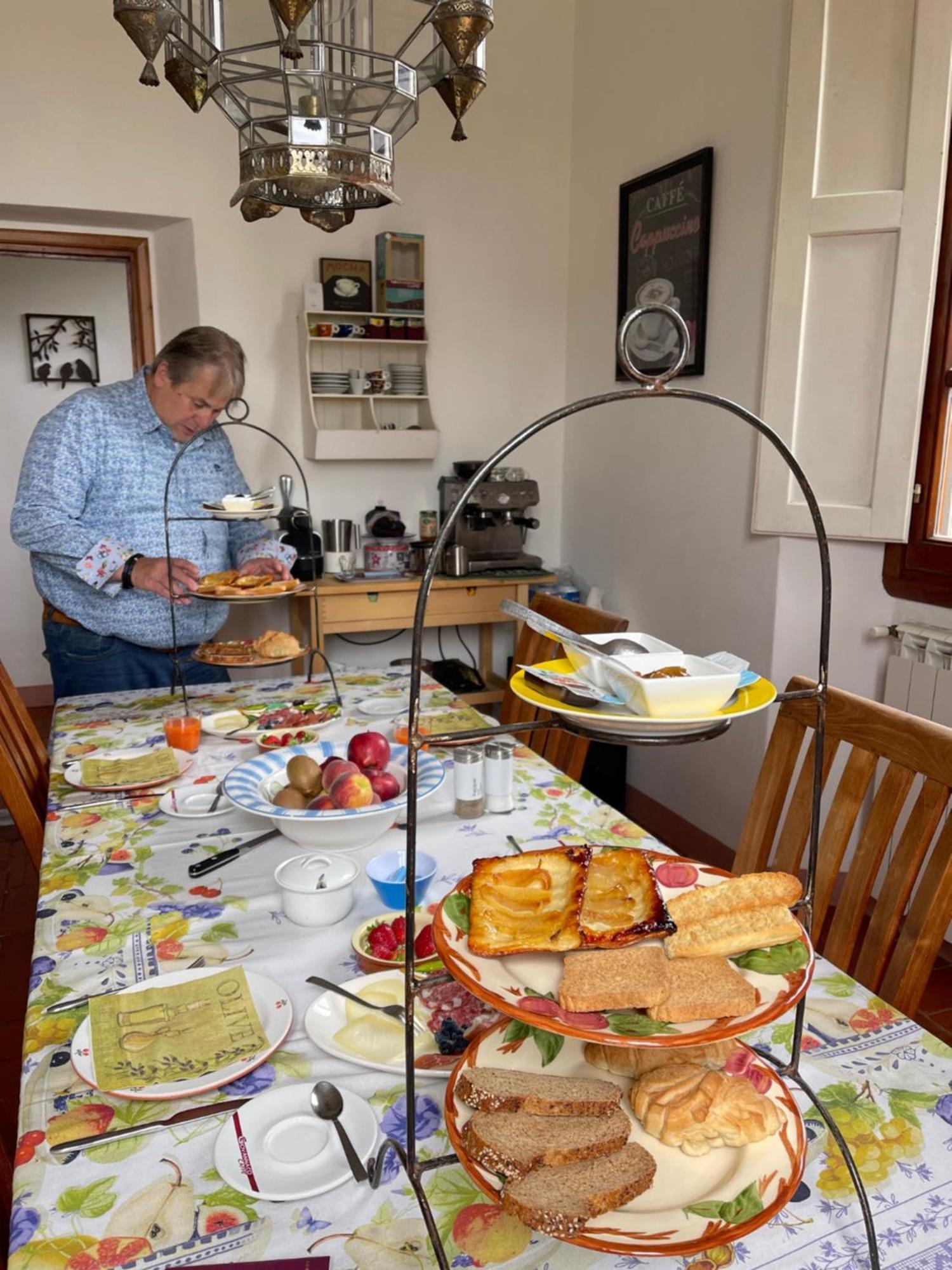 Casa Le Rondini Toscana Bucine Bagian luar foto